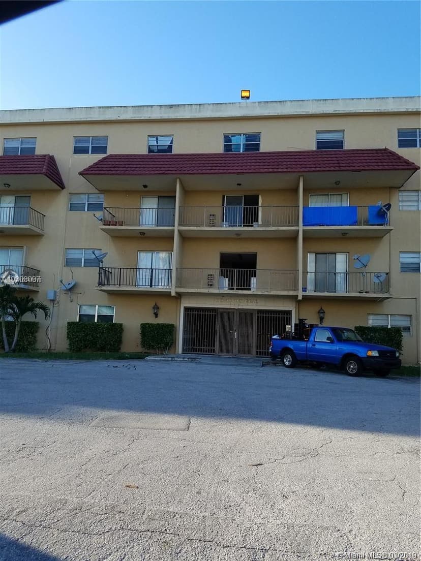5100 SW 41st St # 322, Pembroke Park FL 33023