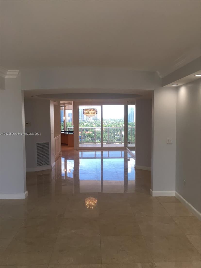 19333 Collins Ave # 1109, Sunny Isles Beach FL 33160