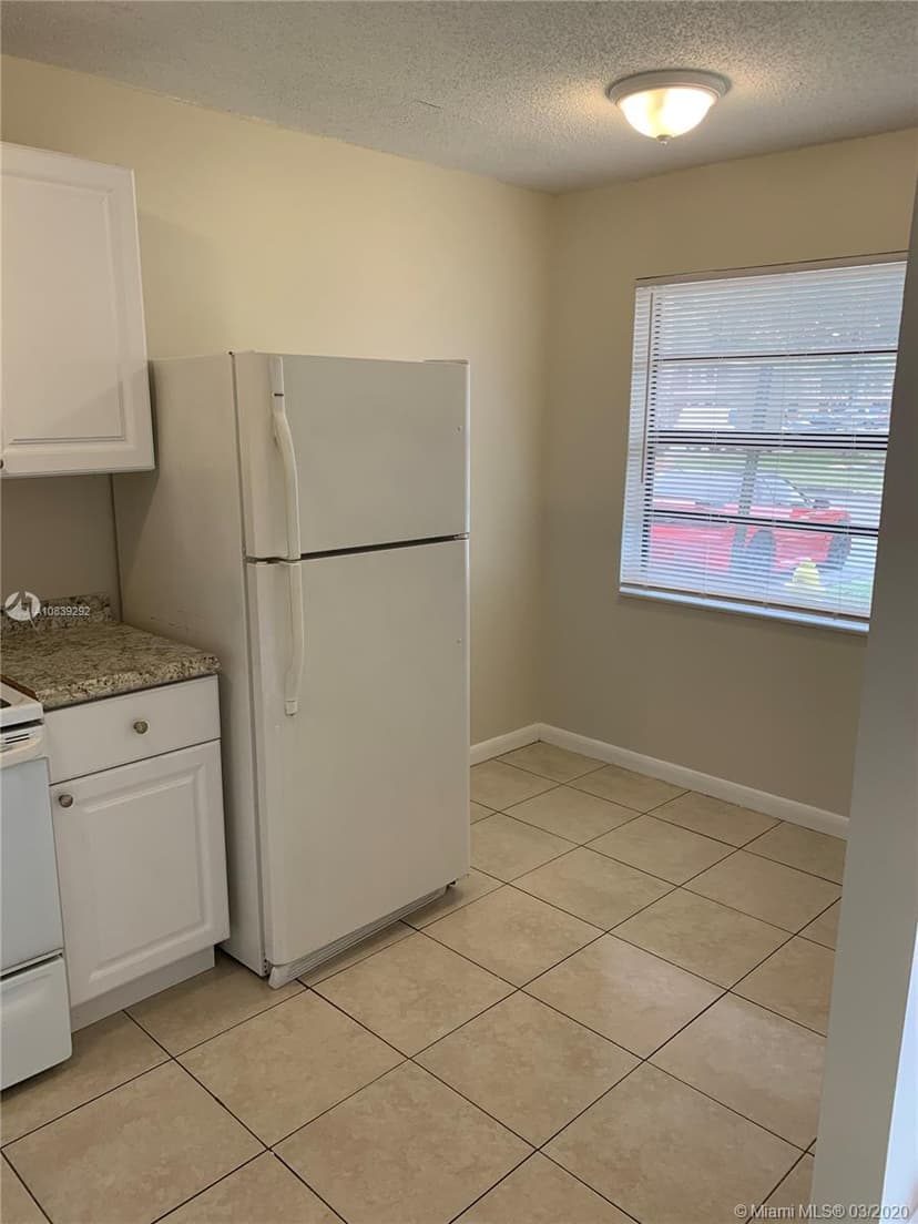 4020 Lakeside Dr # 4020, Tamarac FL 33319