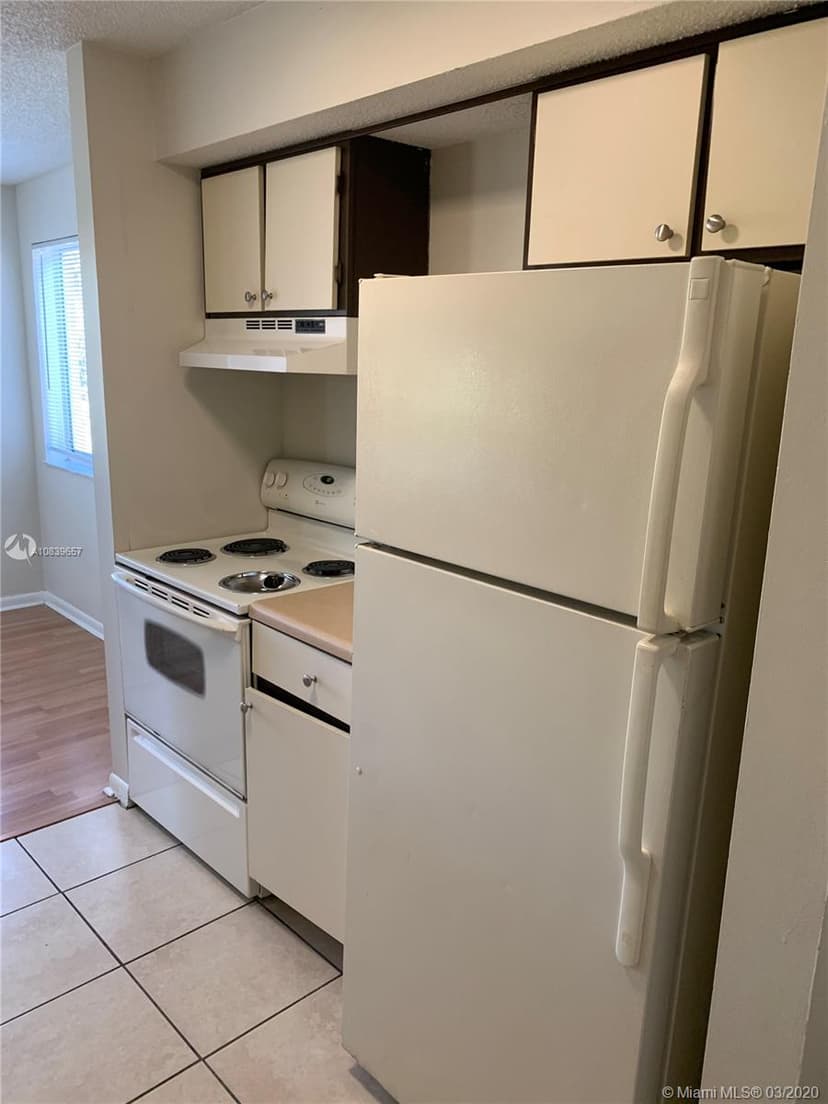 5672 Rock Island Rd # 268, Tamarac FL 33319