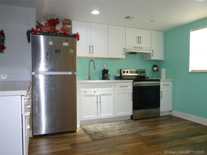 8370 Sands Point Blvd # H208, Tamarac FL 33321
