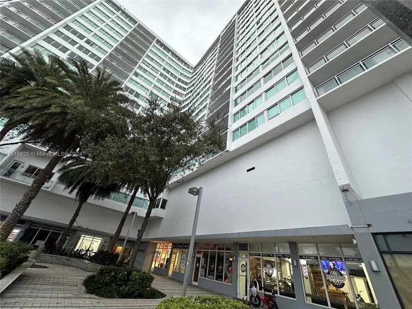 7135 Collins Ave # 1721, Miami Beach FL 33141