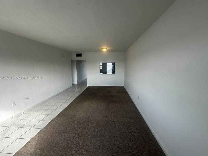 18700 NE 3rd Ct # 626, Miami FL 33179