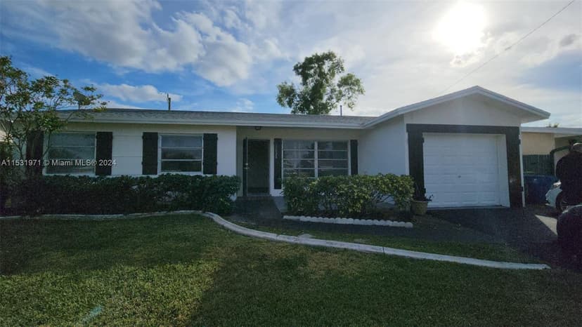 11520 NW 31st Pl, Sunrise FL 33323