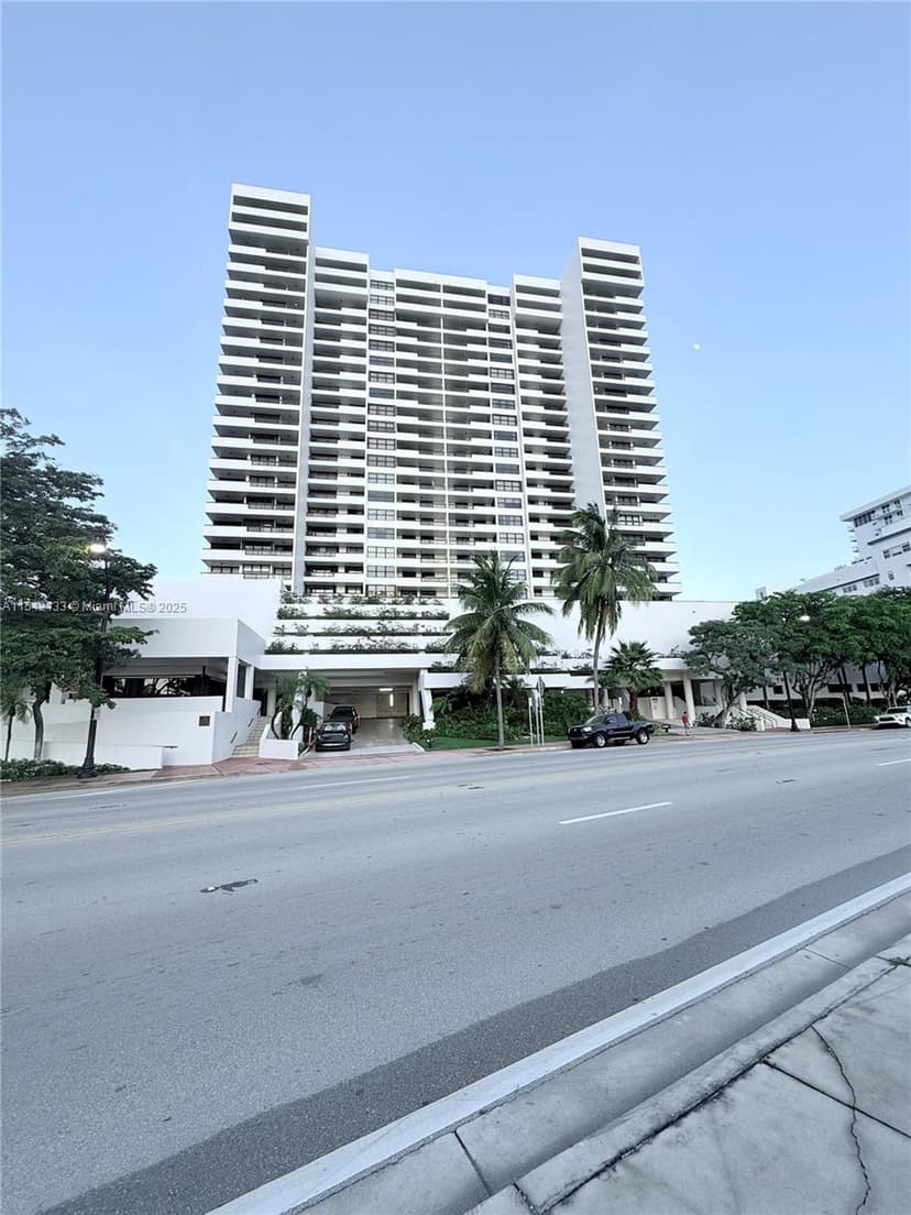 2555 Collins Ave # 506, Miami Beach FL 33140