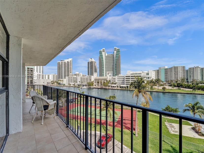 200 Leslie Dr # 510, Hallandale Beach FL 33009
