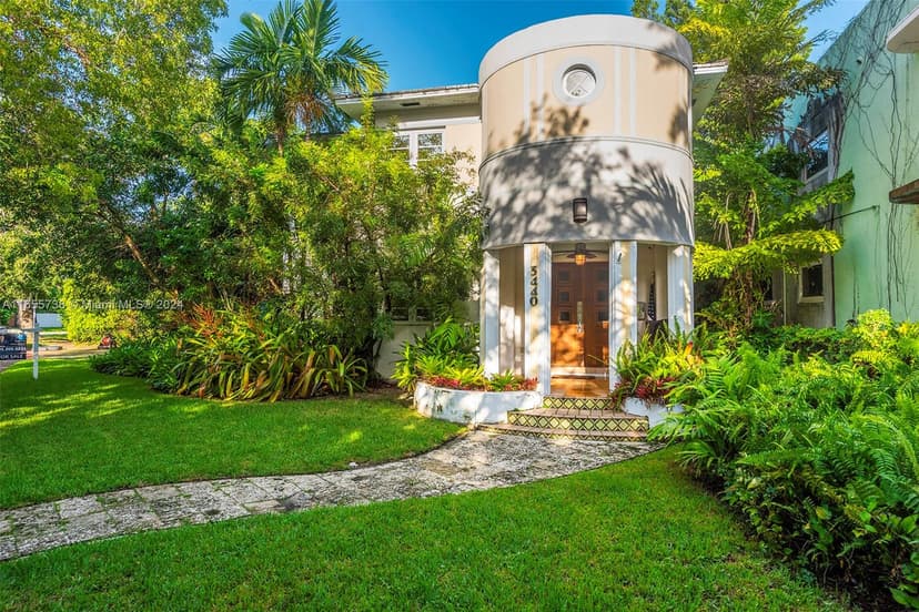 3440 N Meridian Ave, Miami Beach FL 33140