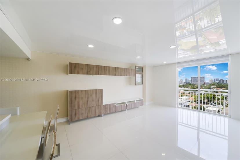 3000 Coral Way # 1110, Miami FL 33145