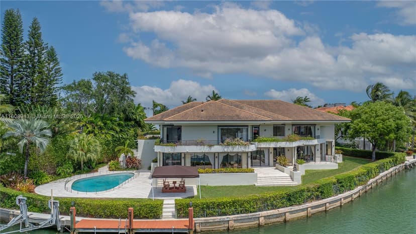 241 Cape Florida Dr, Key Biscayne FL 33149