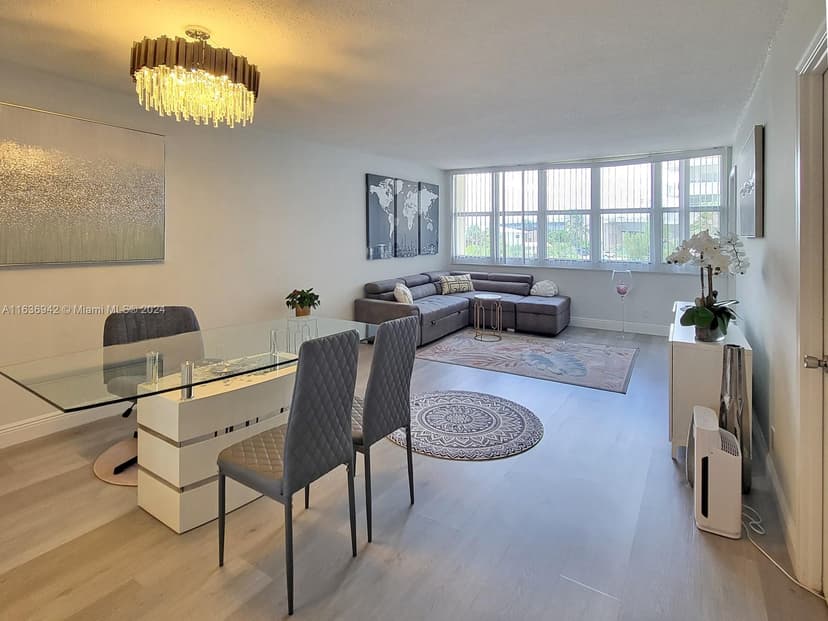 1825 S Ocean Dr # 206, Hallandale Beach FL 33009