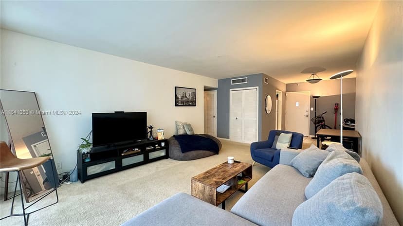 1200 West Ave # 919, Miami Beach FL 33139