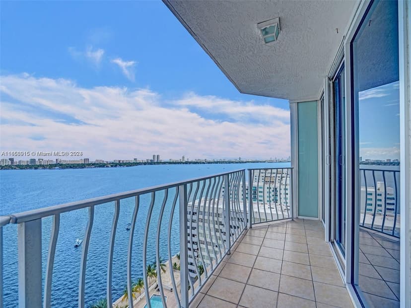 7601 E Treasure Dr # 1907, North Bay Village FL 33141