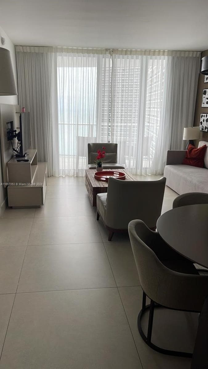 4111 S Ocean Dr # 3405, Hollywood FL 33019