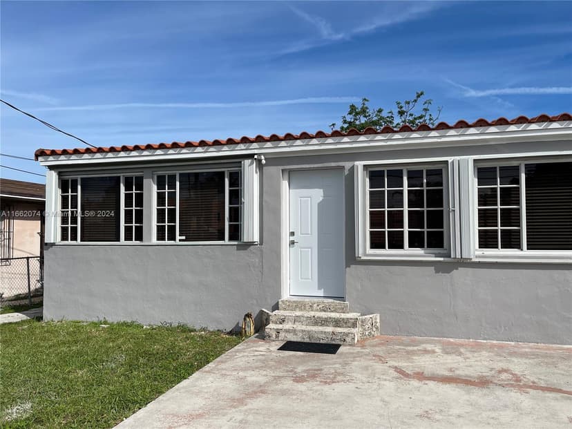 135 NW 34th Ave, Miami FL 33125