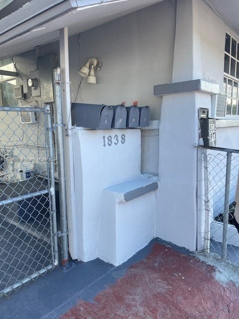 Image 4