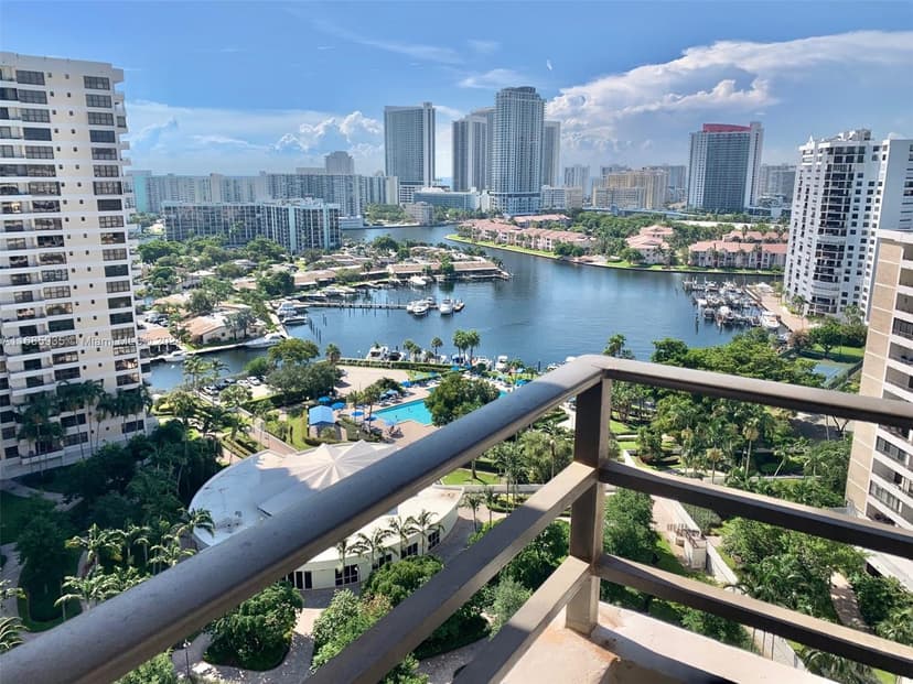 600 Three Islands Blvd # 1817, Hallandale Beach FL 33009