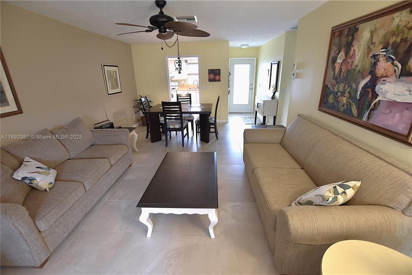 2688 E Dudley Dr # H, West Palm Beach FL 33415