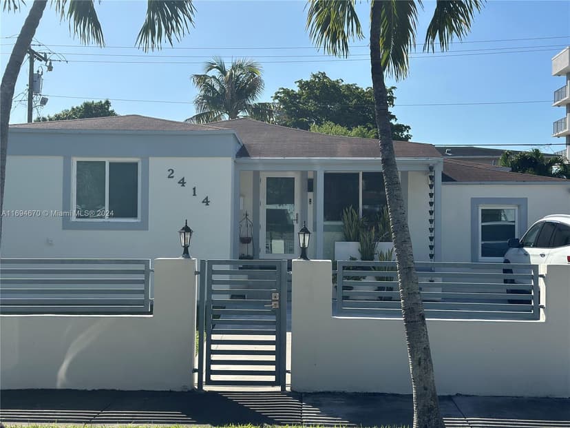 2414 SW 21st Ter, Miami FL 33145