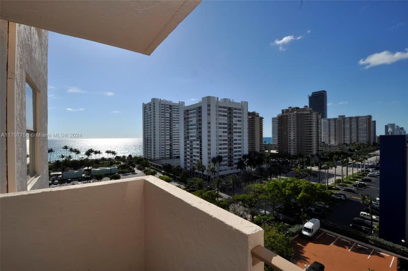 1865 S Ocean Dr # 10F, Hallandale Beach FL 33009