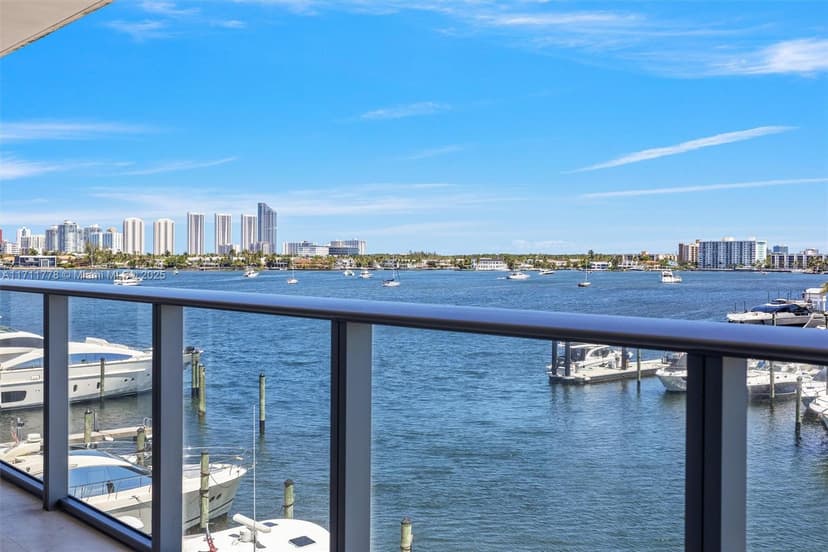17301 Biscayne Blvd # 305, North Miami Beach FL 33160