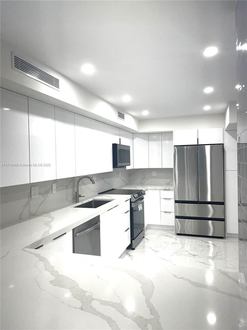 3430 Galt Ocean Dr # 908, Fort Lauderdale FL 33308