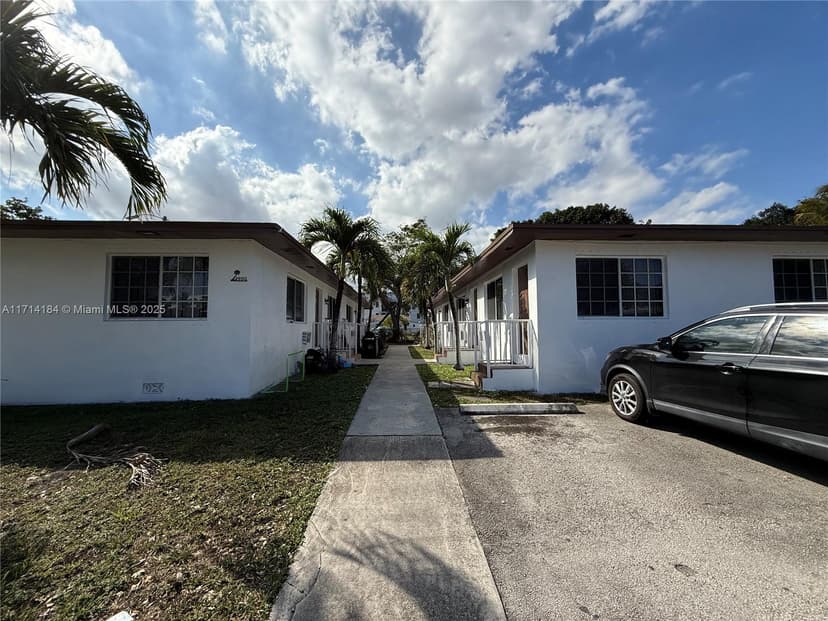 2900 NW 10th Ave, Miami FL 33127