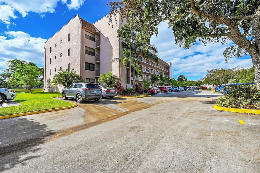 2606 NW 104th Ave # 202, Sunrise FL 33322