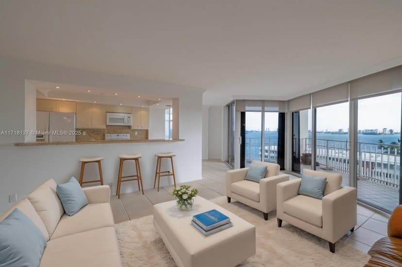4000 Towerside Ter # 908, Miami FL 33138