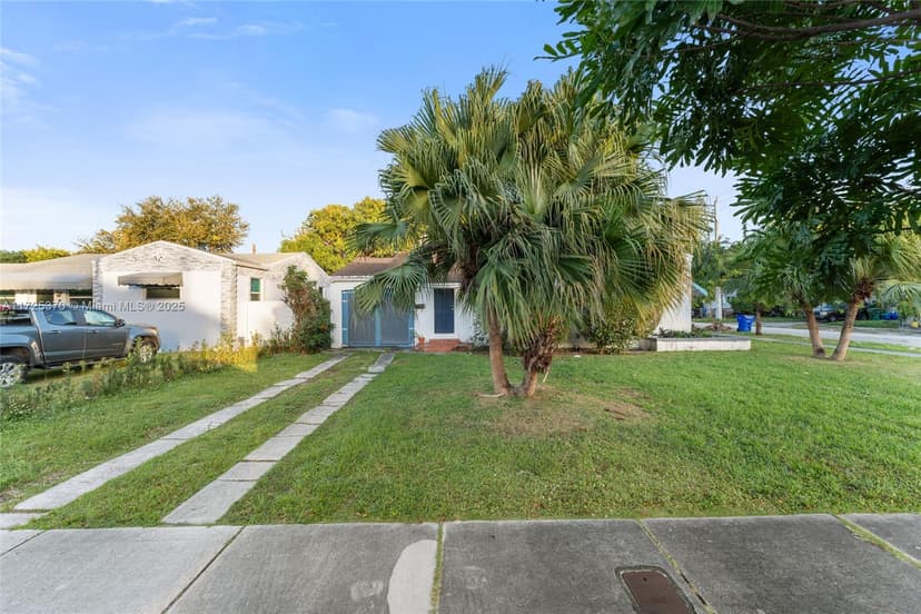 4101 NW 11th Ct, Miami FL 33127