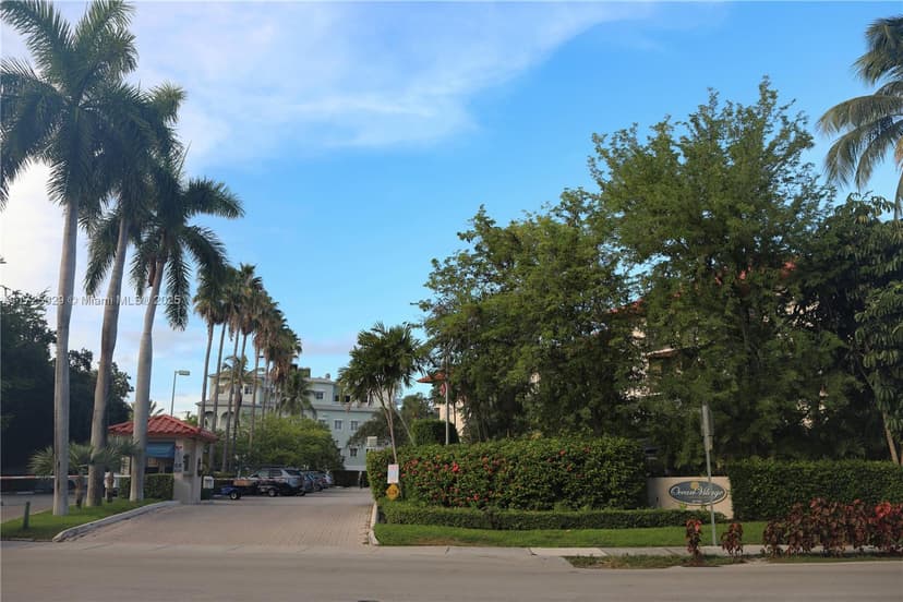 55 Ocean Lane Dr # 3030, Key Biscayne FL 33149