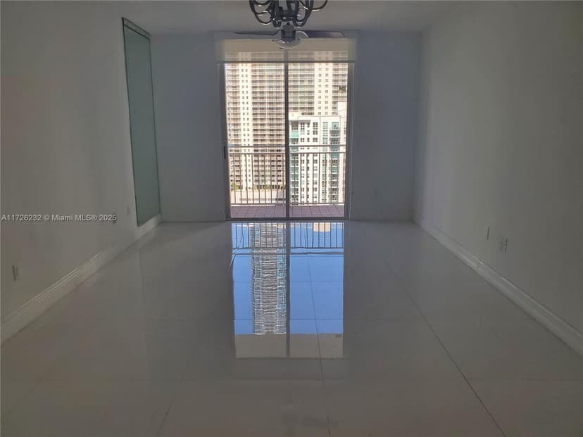 185 SE 14th Ter # 2510, Miami FL 33131