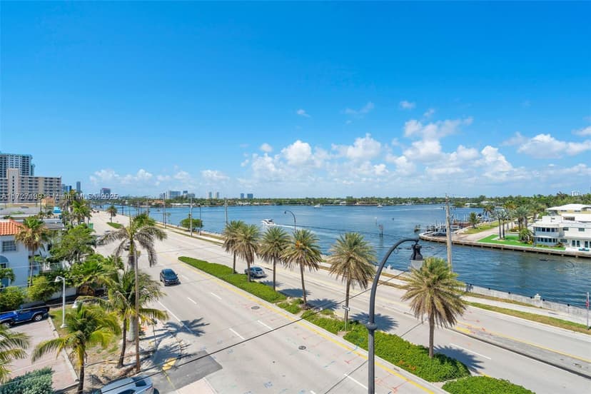 211 S Ocean Dr # 505, Hollywood FL 33019