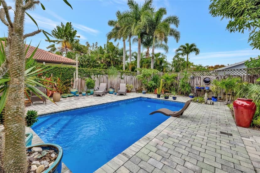 1401 NE 33rd St, Oakland Park FL 33334