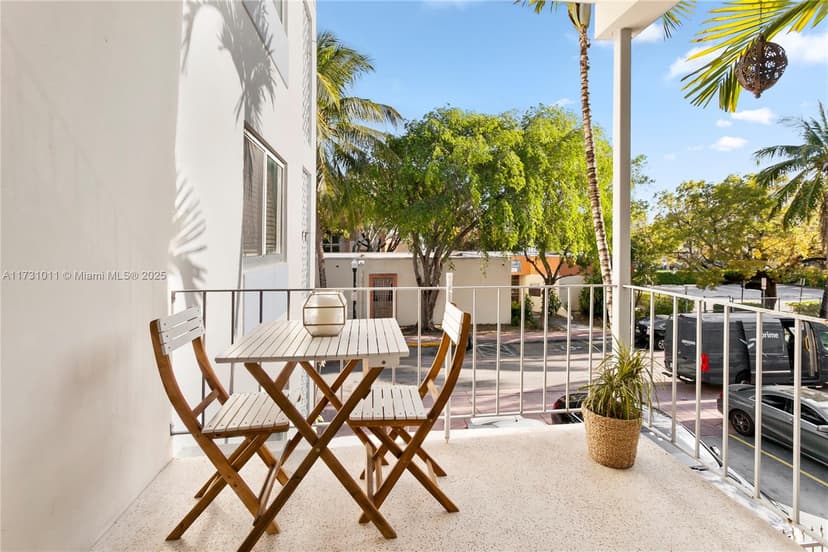 641 Espanola Way # 24, Miami Beach FL 33139