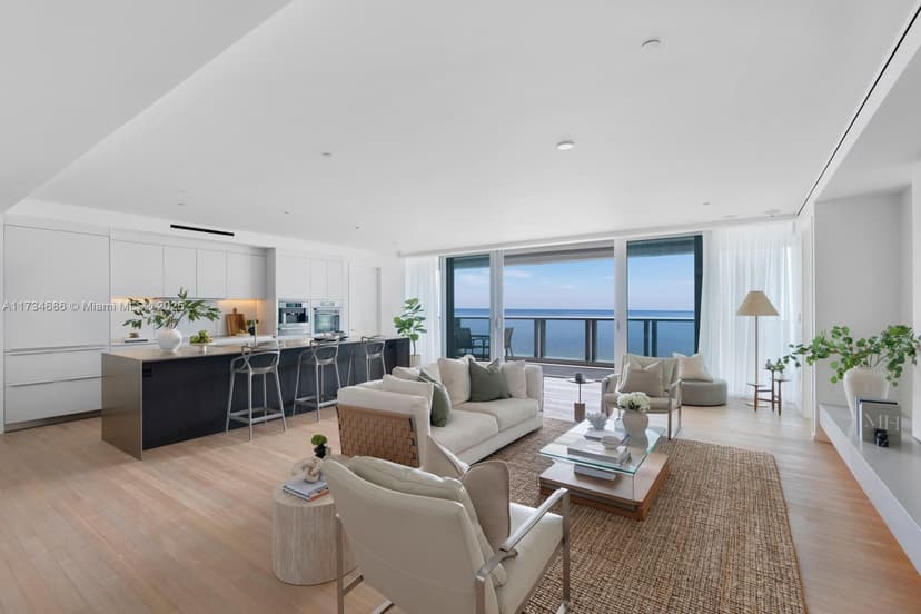 2901 Collins Ave # 1001, Miami Beach FL 33140