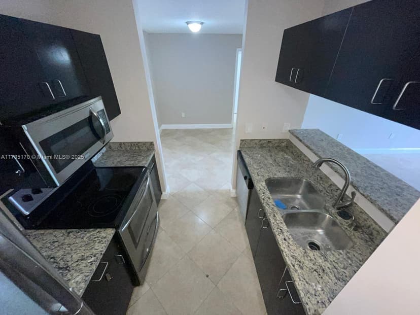 1739 Village Blvd # 106, West Palm Beach FL 33409