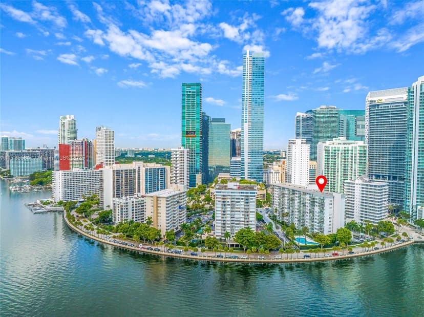 1408 Brickell Bay Dr # 917, Miami FL 33131