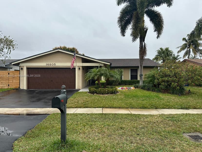 16805 SW 5th Way, Weston FL 33326
