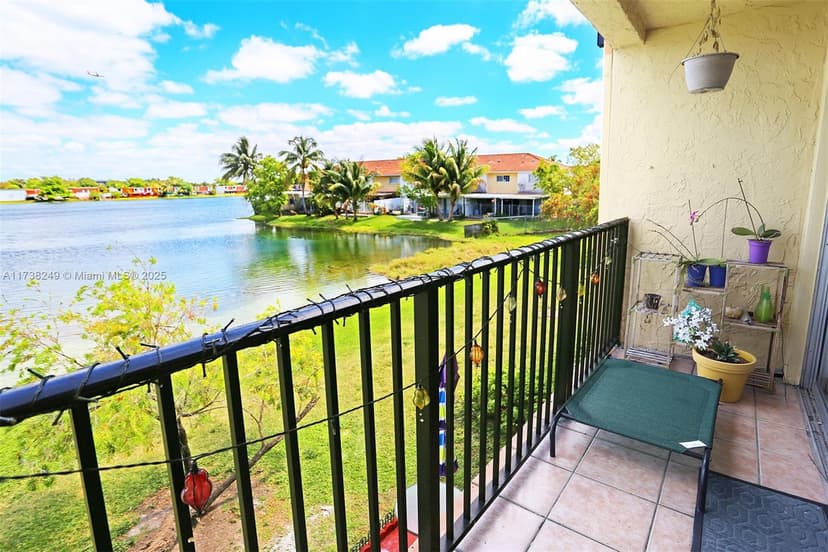 315 NW 109th Ave # 205, Miami FL 33172