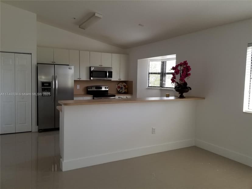 22831 SW 88th Pl # 301, Cutler Bay FL 33190