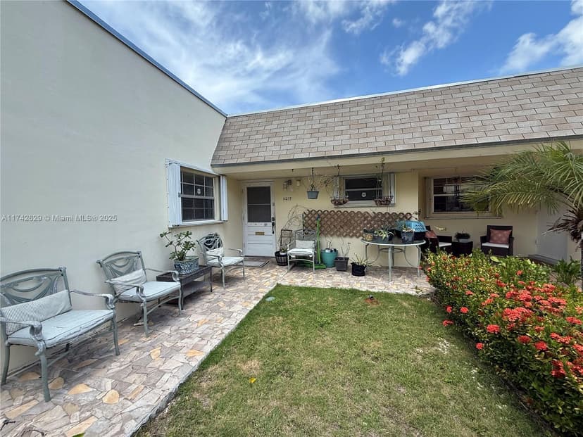 11277 SW 172nd St, Miami FL 33157