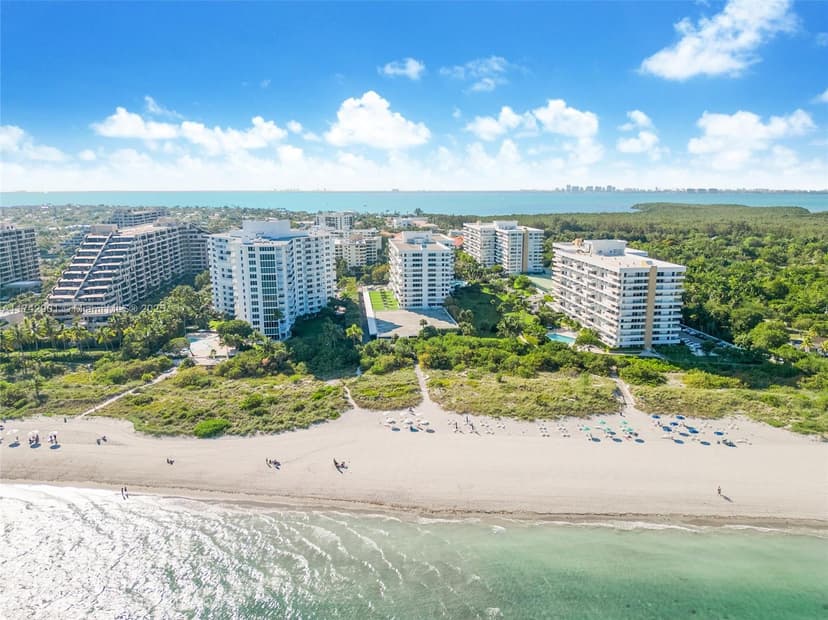 55 Ocean Lane Dr # 1026, Key Biscayne FL 33149