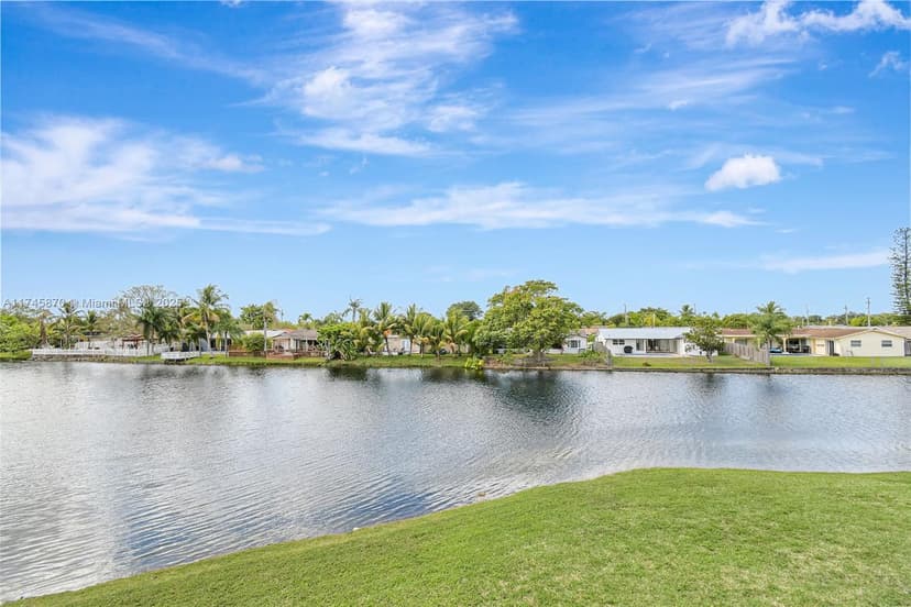 10456 NW 24th Pl # 209, Sunrise FL 33322