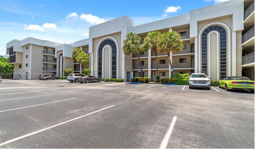 3525 S Ocean Blvd # 203, South Palm Beach FL 33480