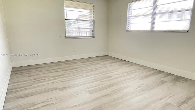 13455 SW 3rd St # 204S, Pembroke Pines FL 33027