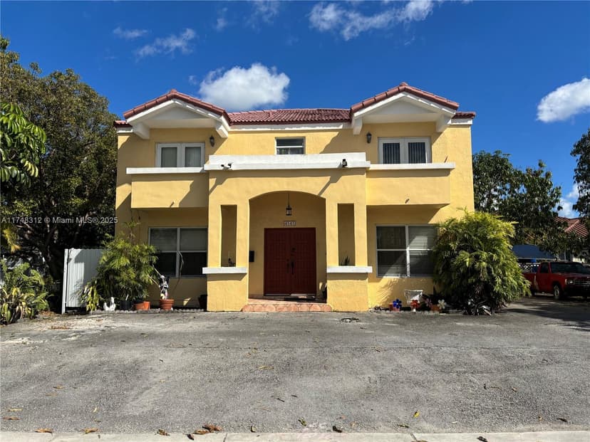 4141 W 4th Ave, Hialeah FL 33012