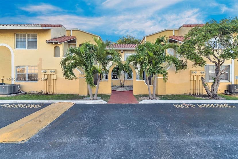 15675 SW 74th Cir Dr # 6, Miami FL 33193