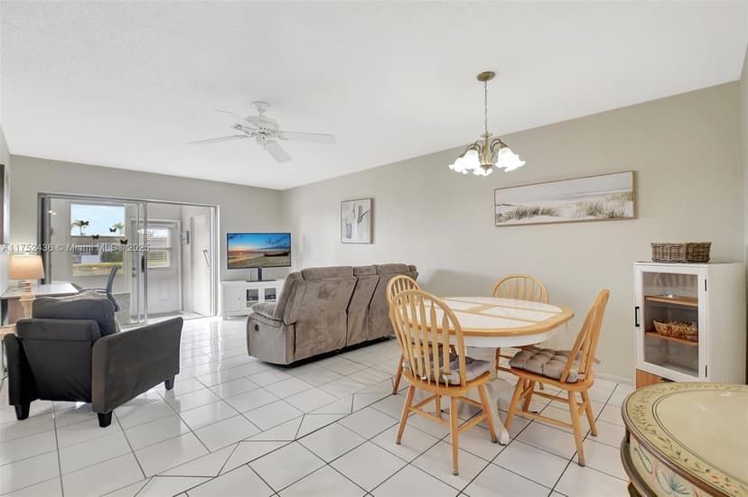 2775 W Dudley Dr W, West Palm Beach FL 33415