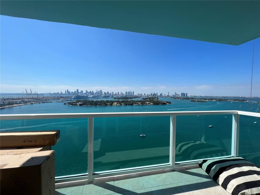 650 West Ave # 2705, Miami Beach FL 33139