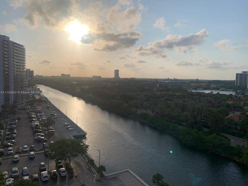 20505 E COUNTRY CLUB DR # 1232, Aventura FL 33180